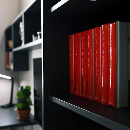 Rome, Very 2 Bedrooms 4 Beds Апартаменты Рим