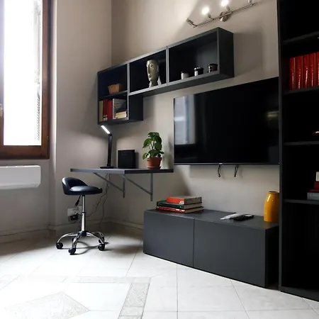 Rome, Very 2 Bedrooms 4 Beds