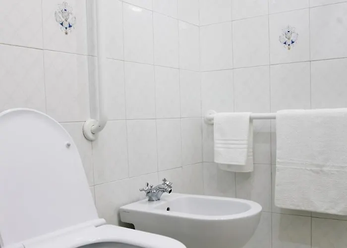 Rome, Very 2 Bedrooms 4 Beds * Рим