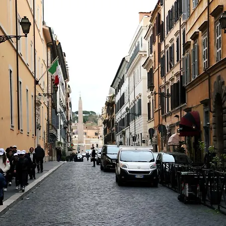 Rome, Very 2 Bedrooms 4 Beds ローマ
